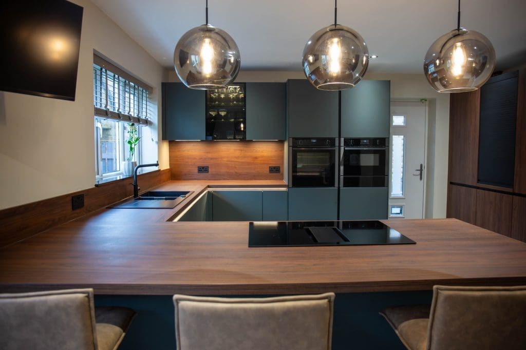 0V7B4170 Enhanced NR 1024x682 1 | German Kitchen Outlet